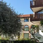 Luxury & Private - Rio Botteniga Apartment